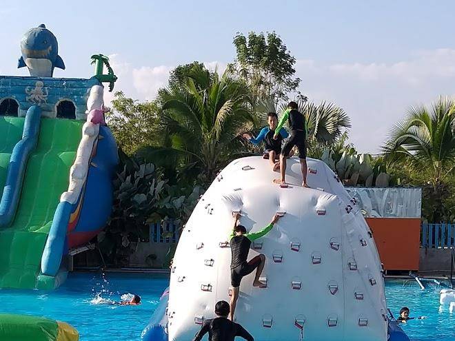 Green rose resort