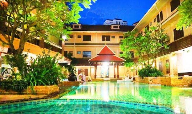 Aiyaree place resort