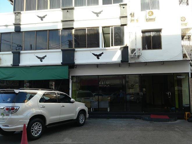 Barfly Pattaya Image