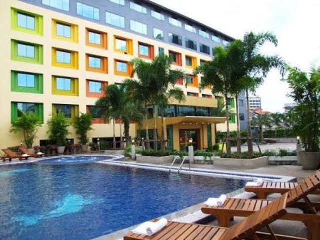 Boutique paradise hotel