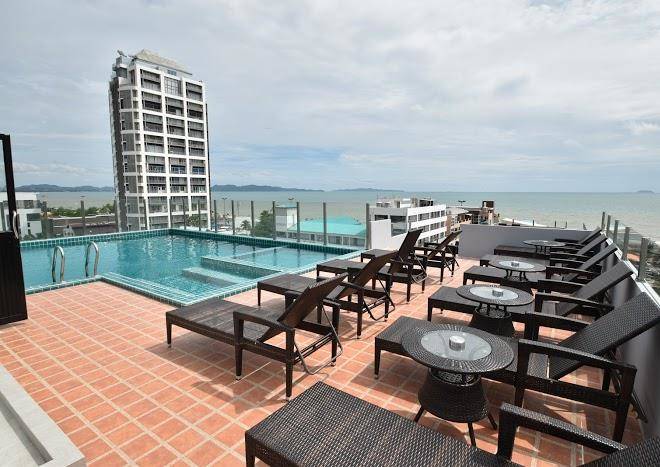 Golden jomtien beach hotel