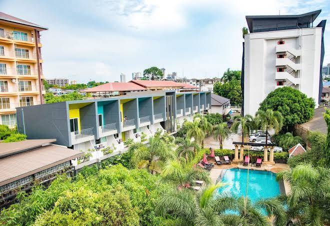 Lantana Pattaya Hotel & Resort Image