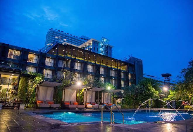 Marine beach hotel