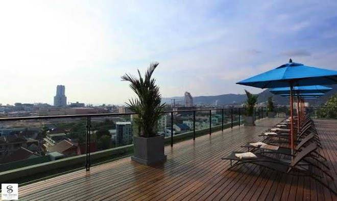 Naris art hotel pattaya