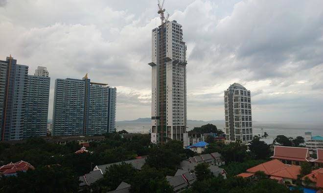 Phatthaya condotel