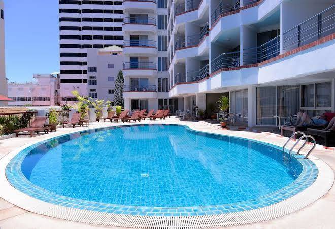 Sandy spring hotel
