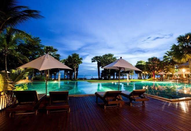Ravindra beach resort & spa