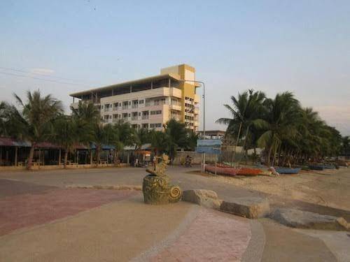 International hotel bangsaen