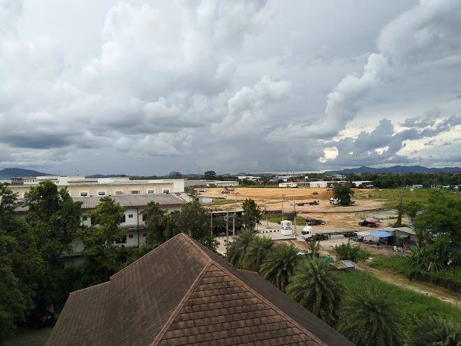 C Y Hotel & Residence Image