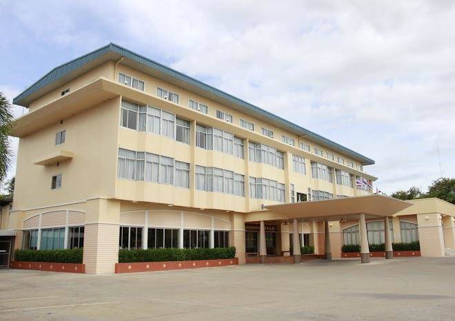 Chumphon gardens hotel