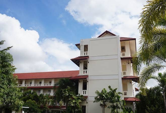 A p garden hotel