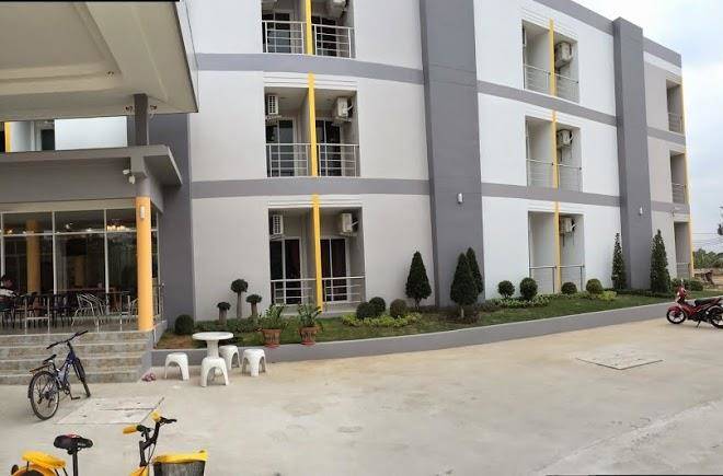 Qbiz hotel