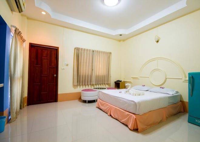 Ratchapruek resort