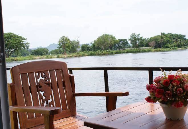 Tara raft kanchanaburi