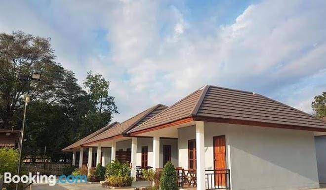 The pool resort phu wiang hotel