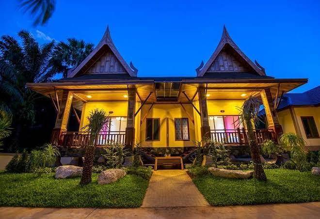 Dusit phuphaya resort
