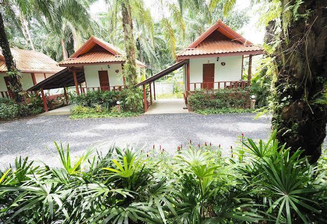 Ruen nam khao resort at krabi