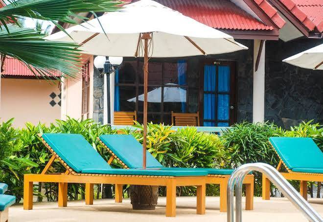 Dream team beach resort