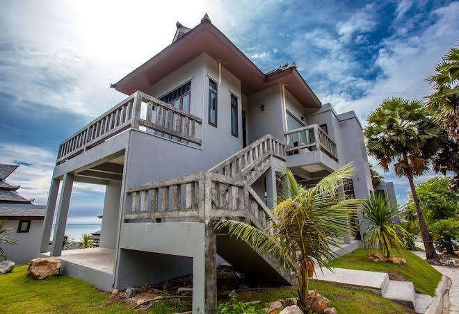 Lanta corner resort