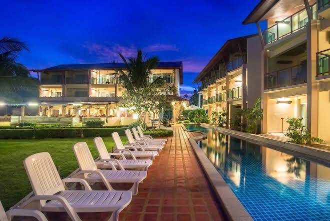 Lanta pura beach resort