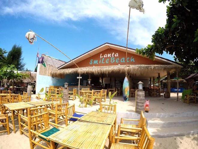 Lanta smile beach