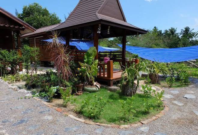 Woodpoint lanta resort