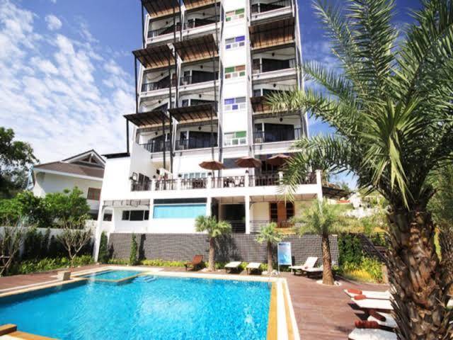 Dee andaman hotel