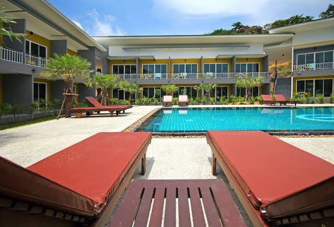 Gypsy Sea View Resort Image