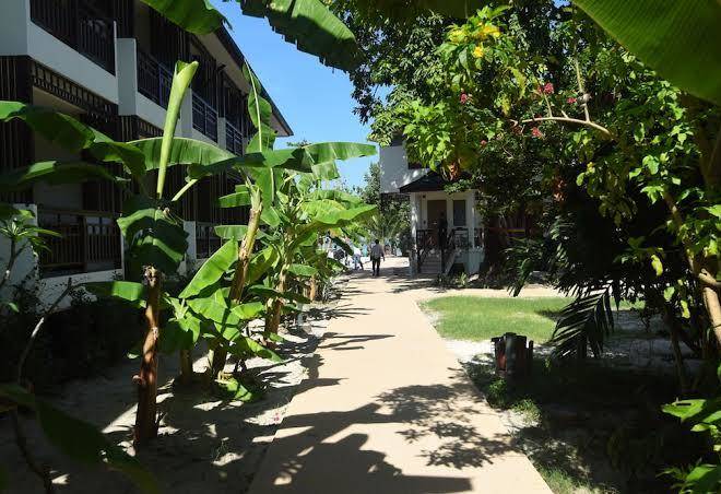 Pp charlie beach resort