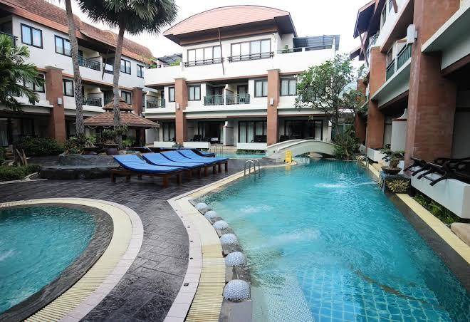 P p palmtree resort
