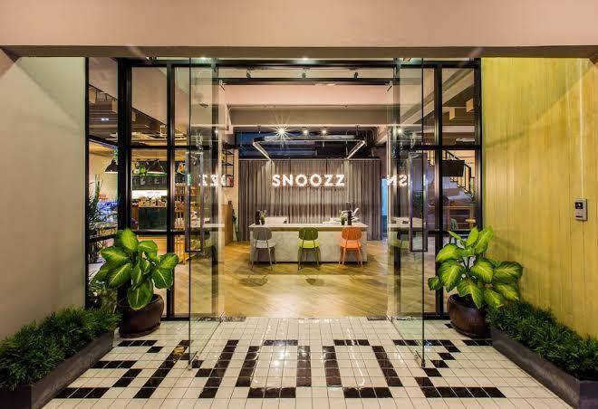 Snoozz hotel