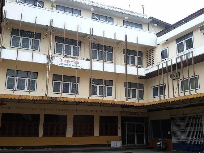 9 mithuna hotel