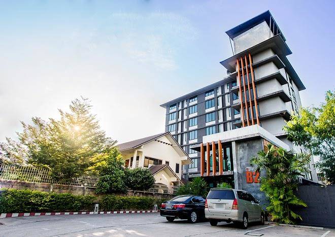 B2 lampang hotel