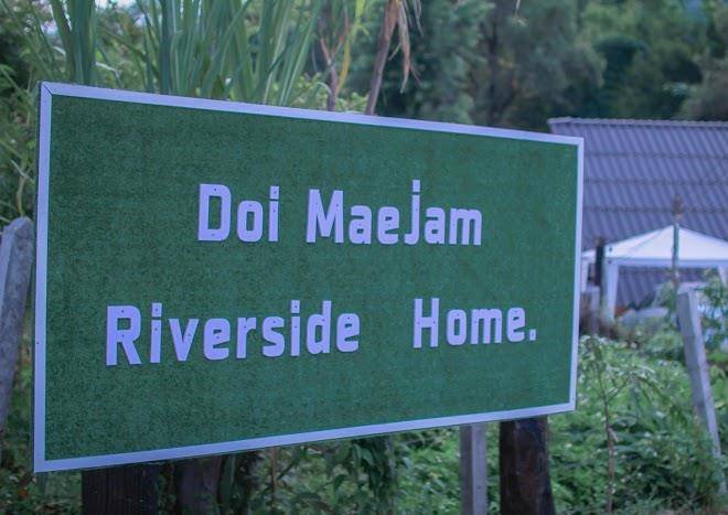 Doi maejam riverside home
