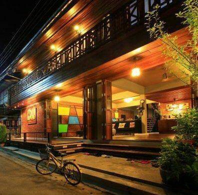 The royal chiangkhan boutique hotel