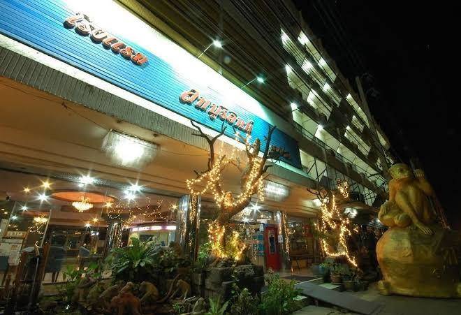 Lopburi inn hotel