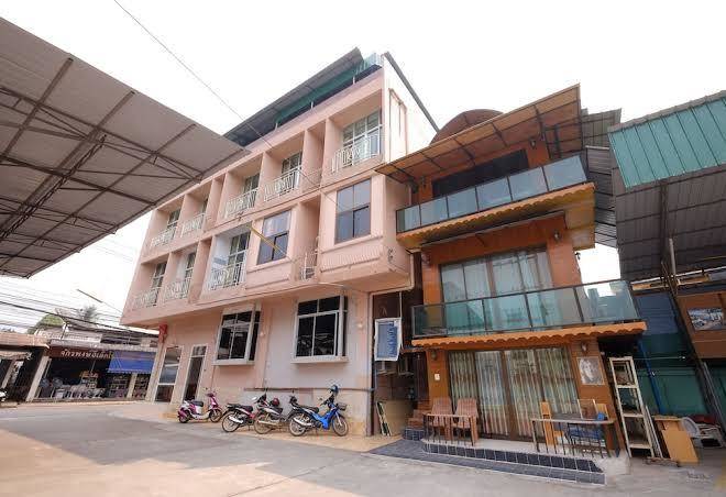 1 mitaree hotel mae sariang