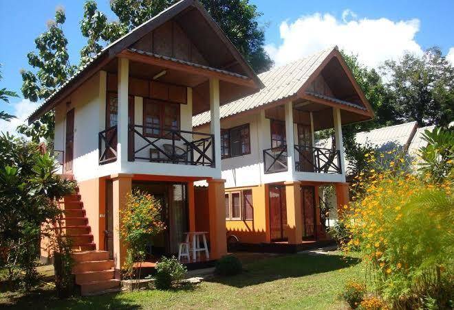 Baan Aomsin Resort Image