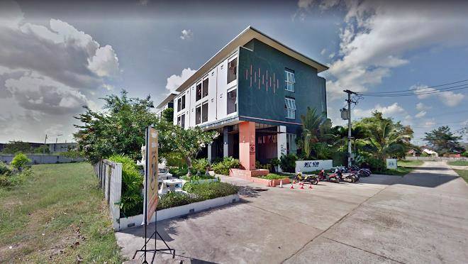 Aec hip hotel