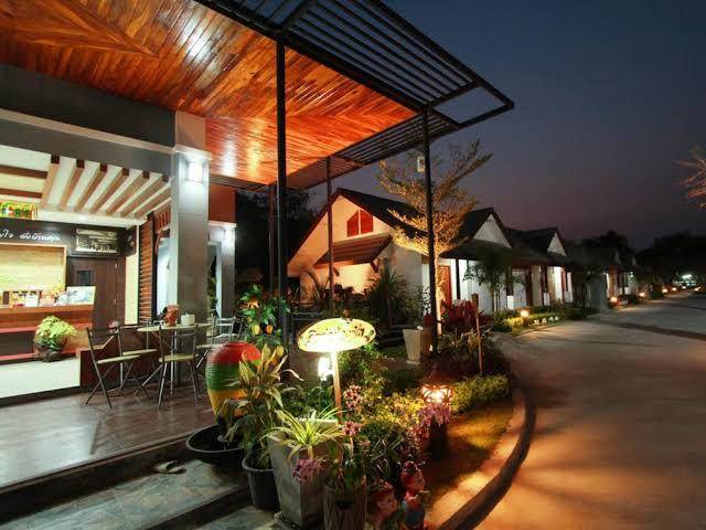 Hotel mahasarakham vine bloom