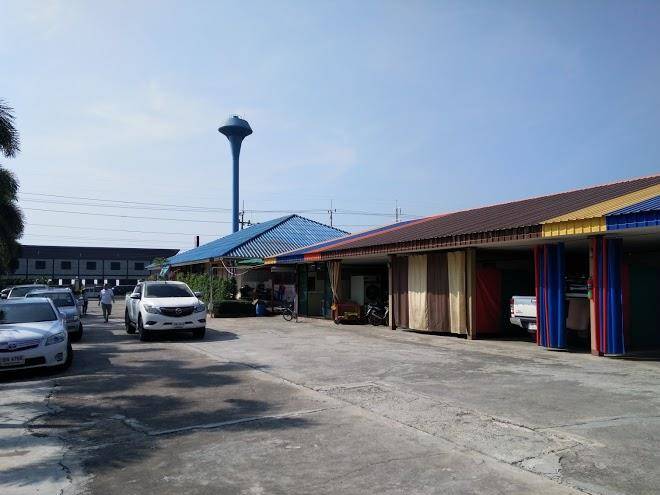 B&j inn hotel
