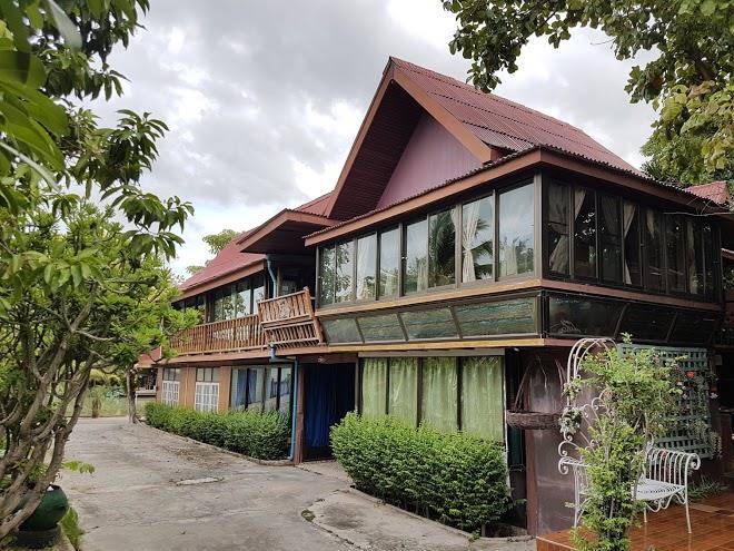 Raknatee Resort Image