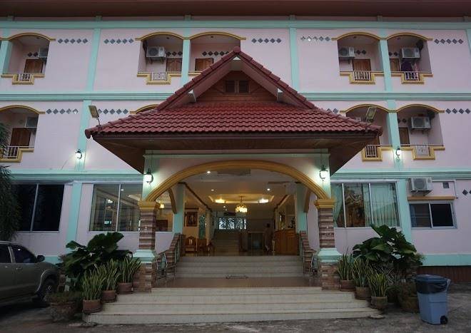 Gold mountain hotel nakhon phanom