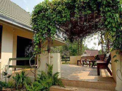 Phutawan resort