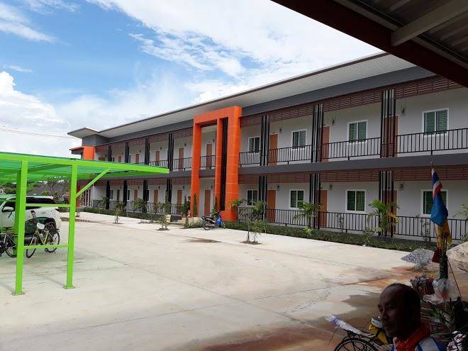 Praew place