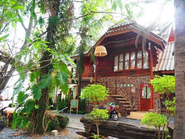 Sappradoo hut