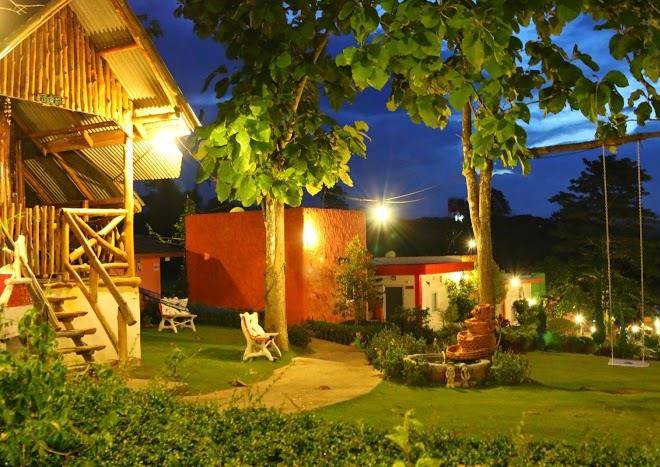 Baan wanatcha wangnamkeaw resort
