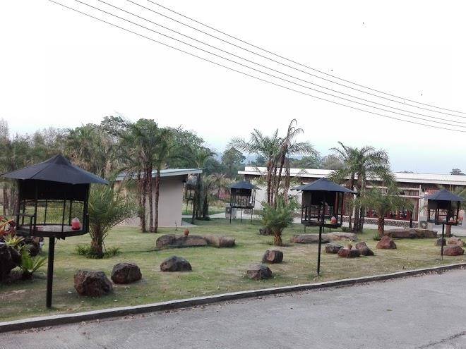 Phupha waree resort