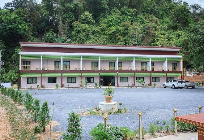 Chaison Hill Resort Image