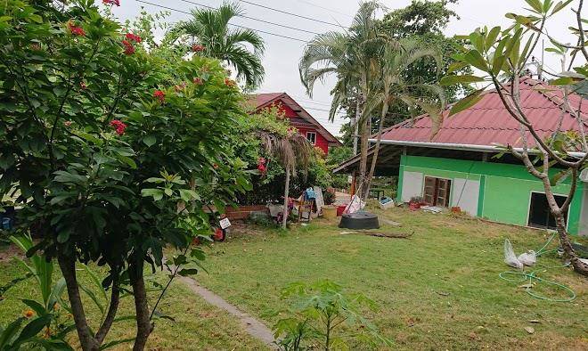 White beach resort & restaurant